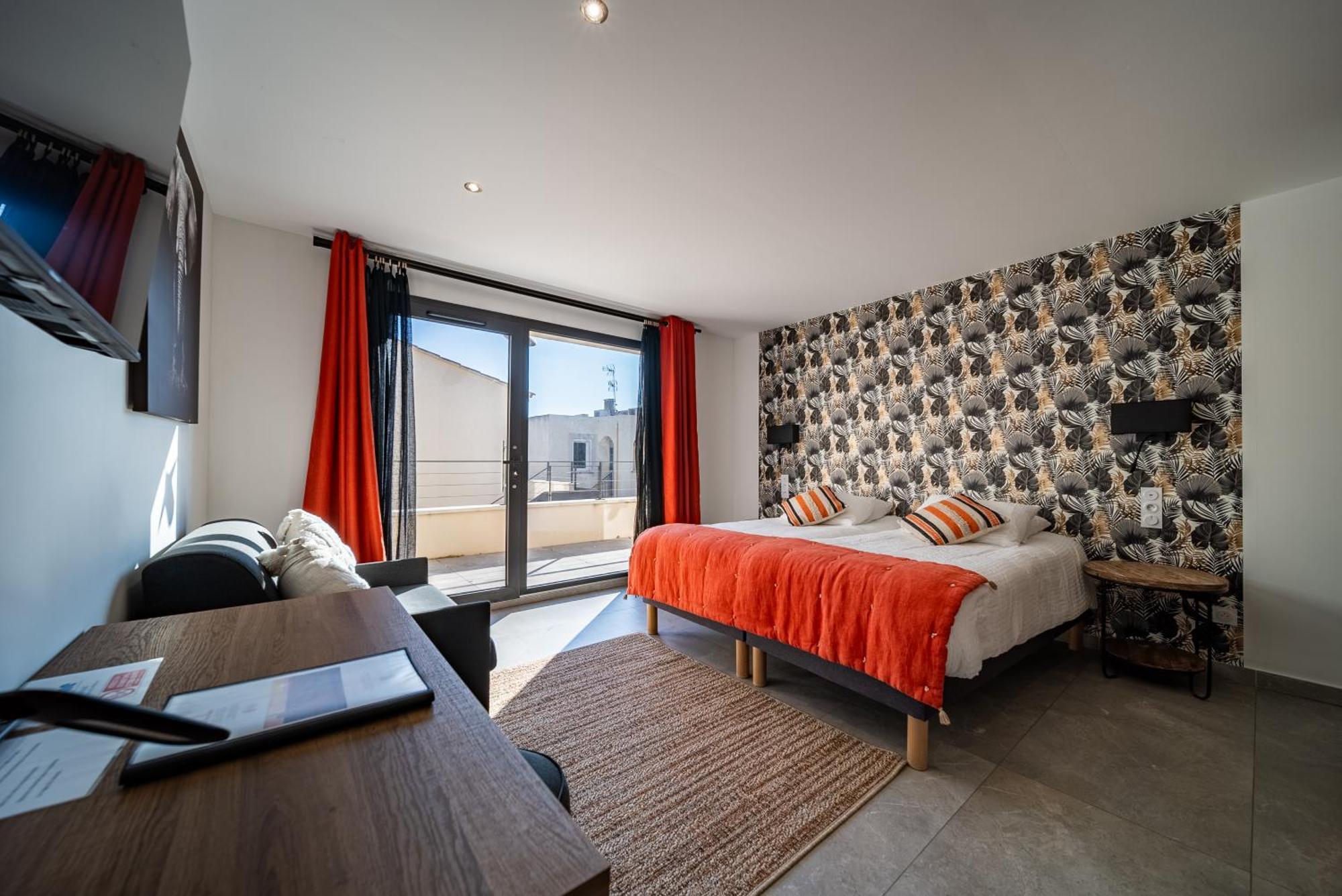 Les Loges Du Luberon Hotel Coustellet Exterior photo
